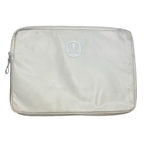 Lululemon Crew Laptop Sleeve NWOT - Picture 1 of 8